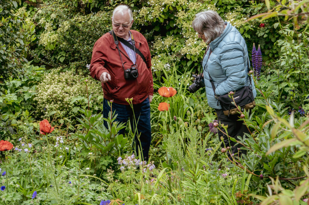 Photograpers at Gardens
